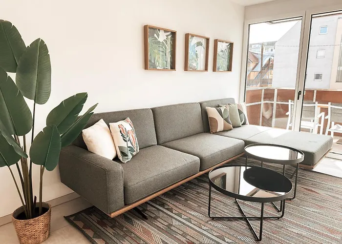 公寓 Zirbenglueck Mit Balkon In 格拉茨