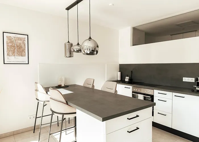 Zirbenglueck Mit Balkon In * 格拉茨