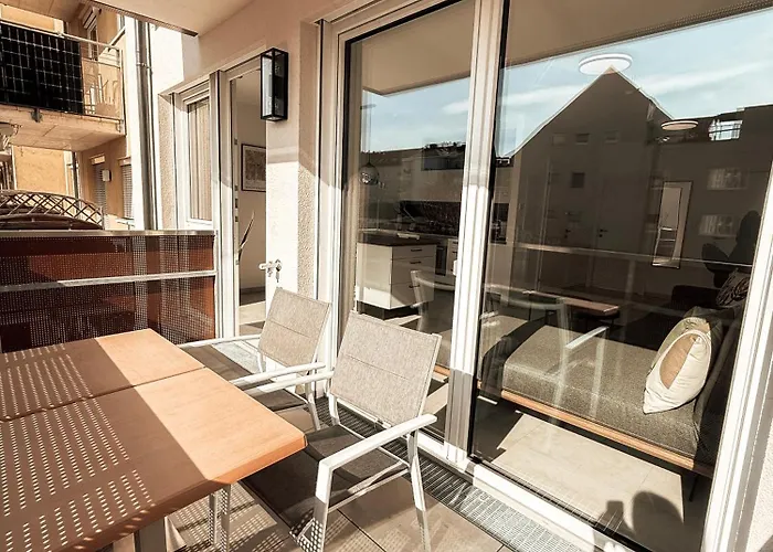 Zirbenglueck Mit Balkon In 公寓 *