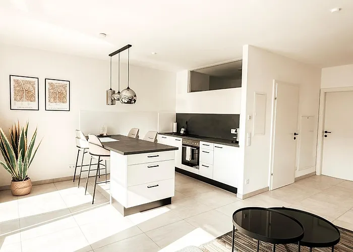 Zirbenglueck Mit Balkon In 格拉茨